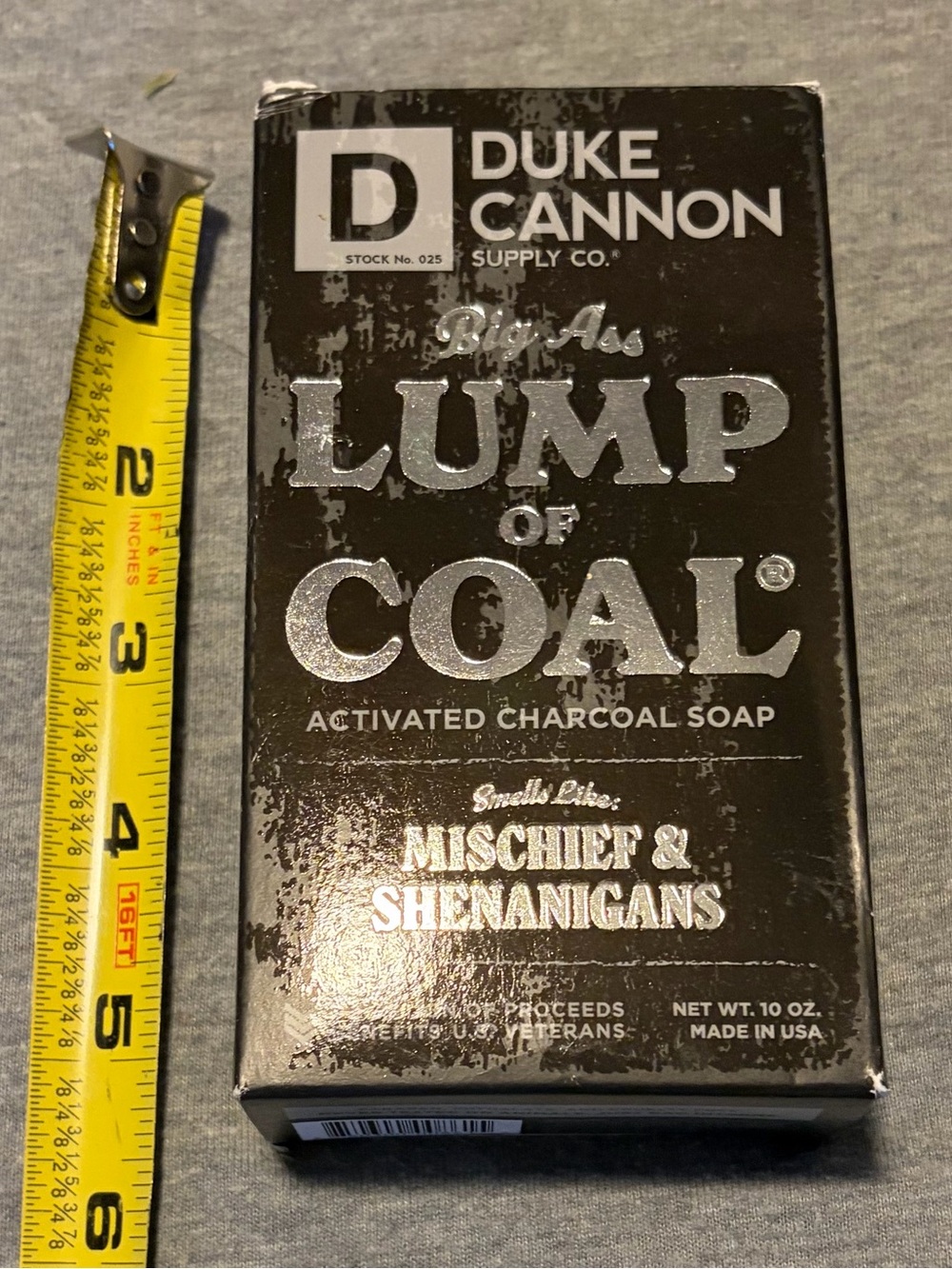 Duke Cannon Lump of Coal Activated Charcoal Soap - Black - Picture 4 of 5